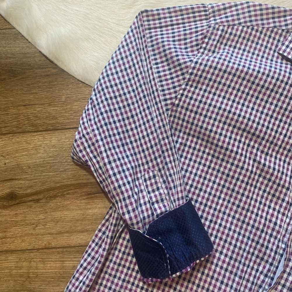 men's long-sleeve, button-down dress shirt with a gingham pattern - Picture 6 of 13